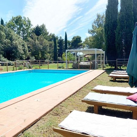 チェチナRelais Casale Il Poggetto - Oleandri By Zoom In Earthアパートメント エクステリア 写真